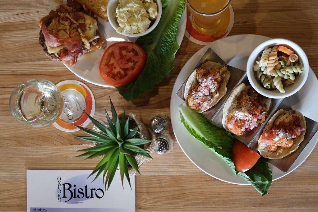 Oxford Suites Hermiston Restaurant bilde