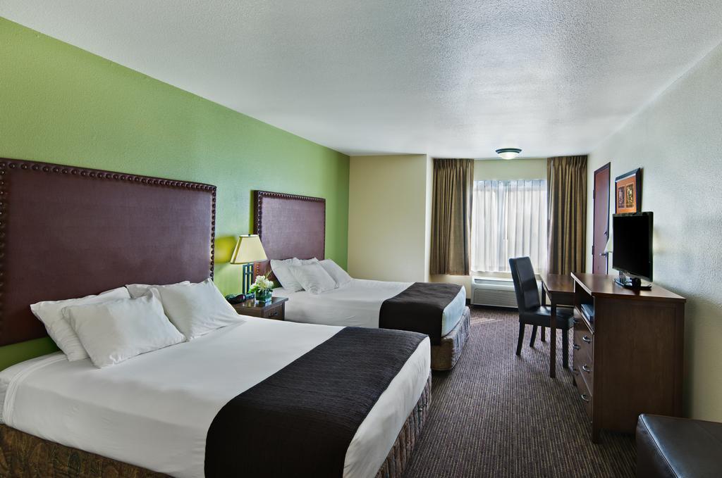 Oxford Suites Hermiston Rom bilde